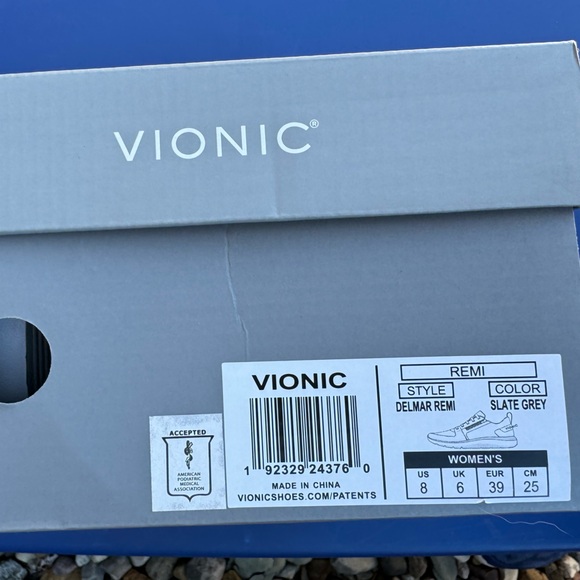 Vionic Delmar Remy.  Light grey. - Picture 2 of 12